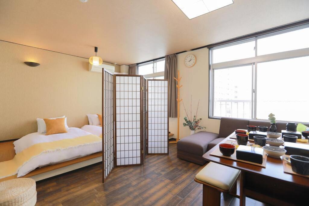 Apartment 道頓堀民泊51,道頓堀真ん中,mini浮世絵美術館,心斎橋,家族旅行,family Trip Ōsaka